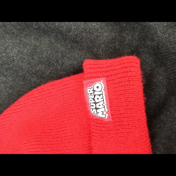Nintendo SUPER MARIO Beanie Hat Unisex - Picture 2 of 3